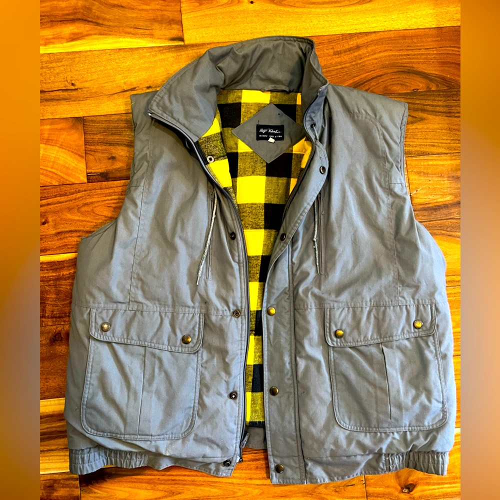 Vintage Men’s 90s reversible vest